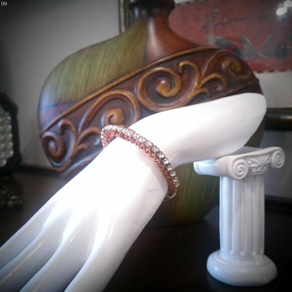 SHINE-UP Brown Leather Bracelet with Shiney Rhinestones Size 6 1/2" - Picture 1 of 5